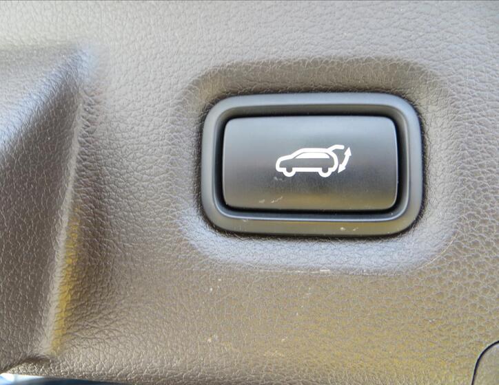 Hyundai Santa Fe 8