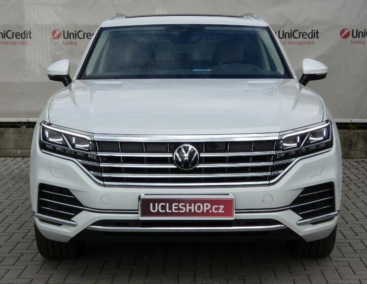 Volkswagen Touareg 2