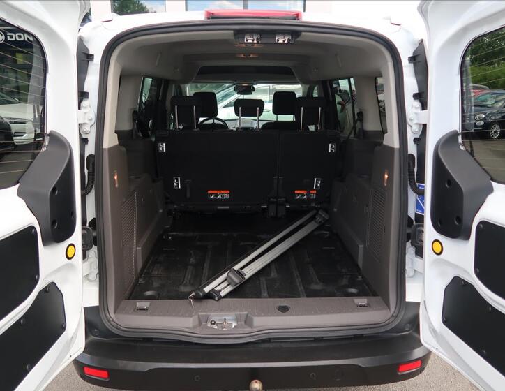 Ford Transit Connect 21