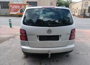 Volkswagen Touran 11
