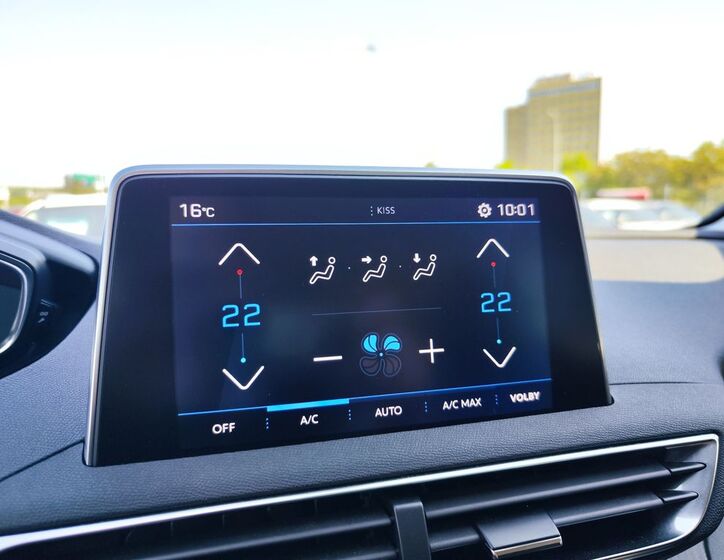 Peugeot 3008 16