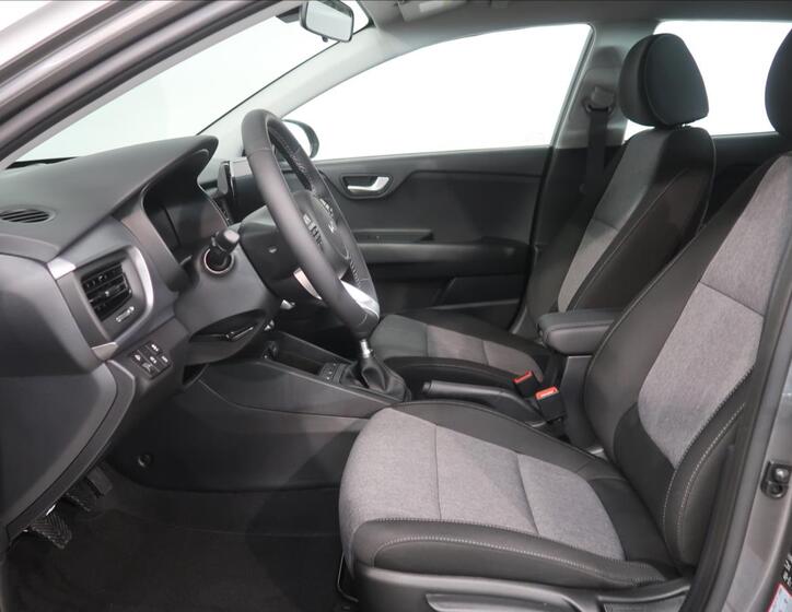 KIA Stonic 12