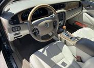 Jaguar S-Type 9