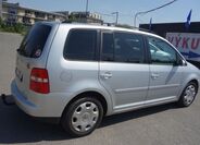 Volkswagen Touran 12