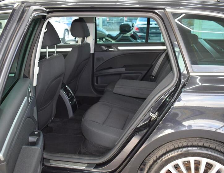 Škoda Superb 11