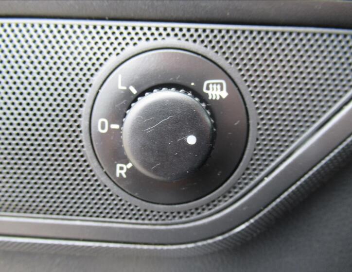 Škoda Fabia 16