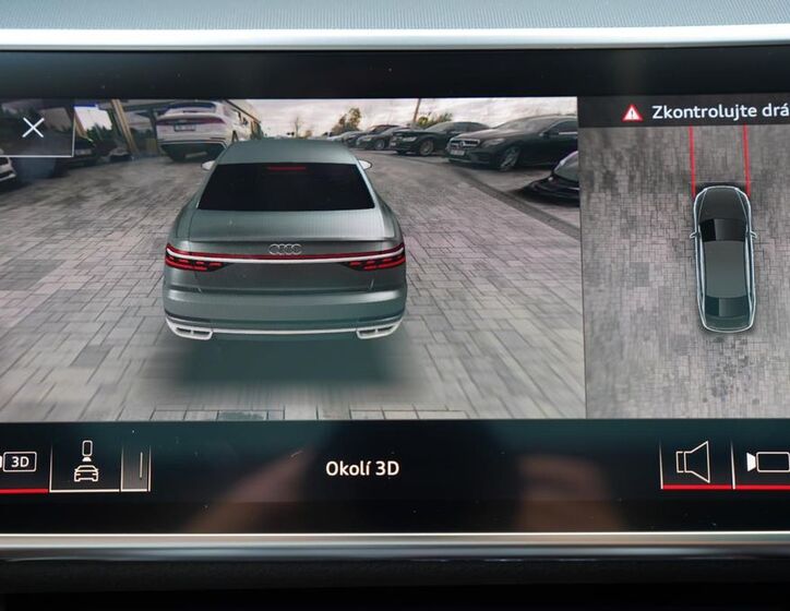 Audi A8 47