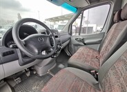 Mercedes-Benz Sprinter 4