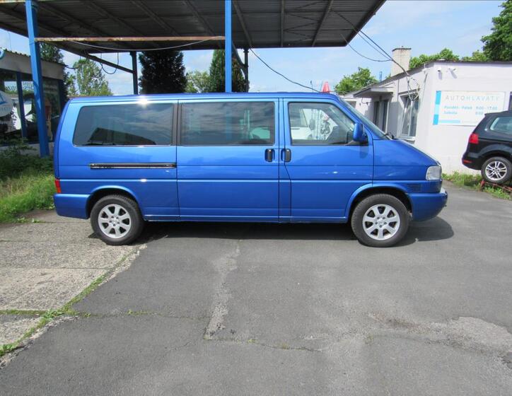 Volkswagen Caravelle 8