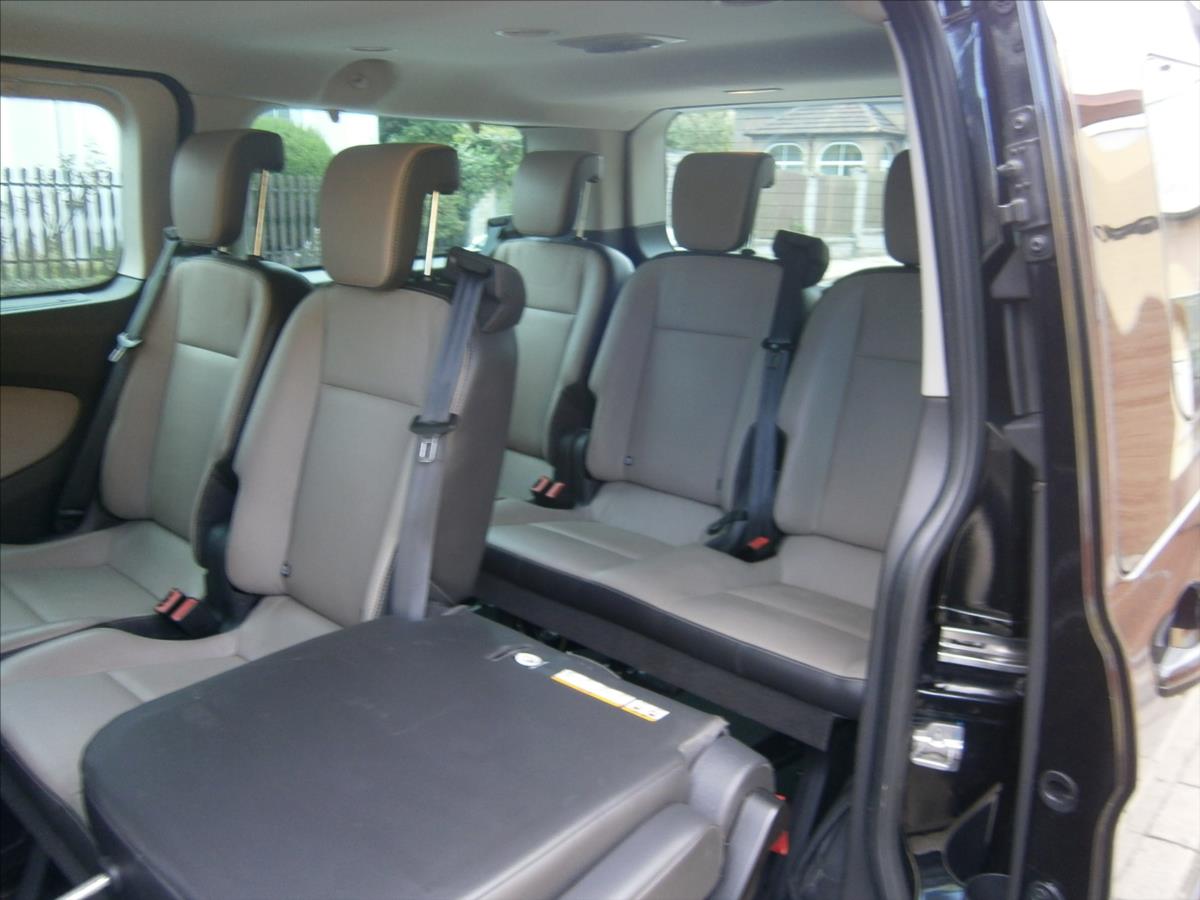 Ford Tourneo Custom