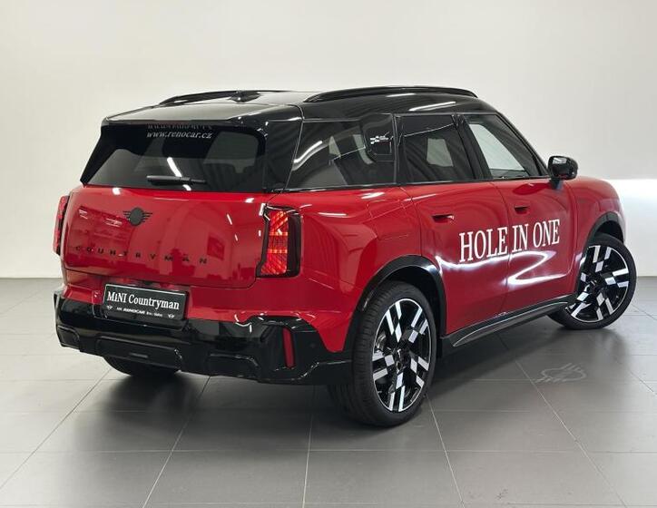 Mini Countryman 18