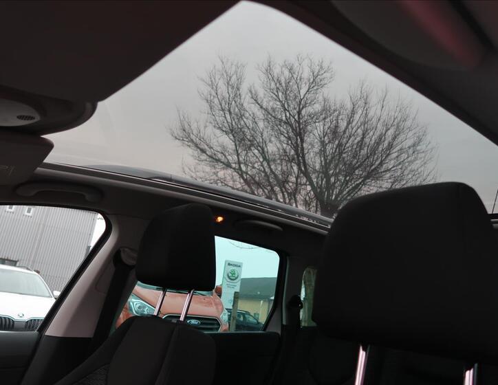 Peugeot 308 17