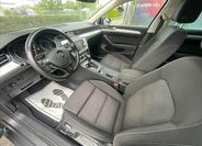 Volkswagen Passat 12