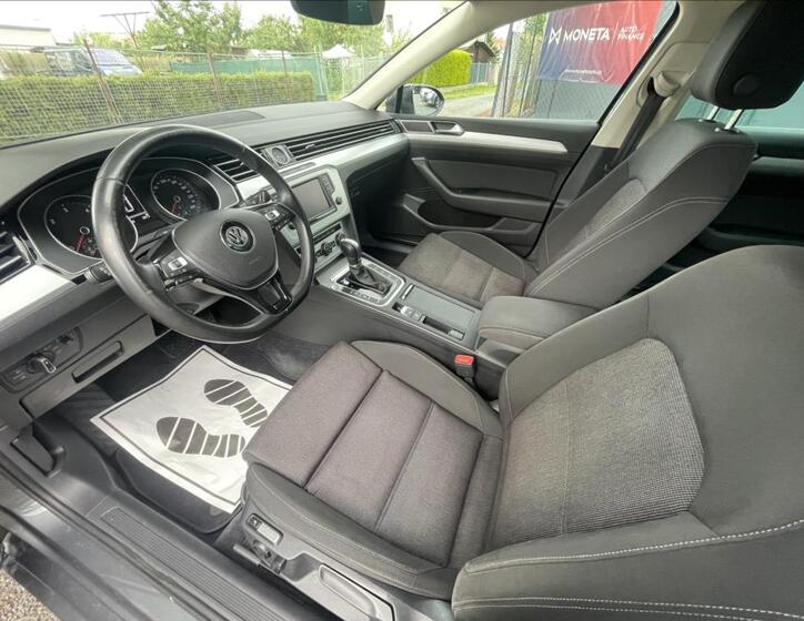 Volkswagen Passat 12