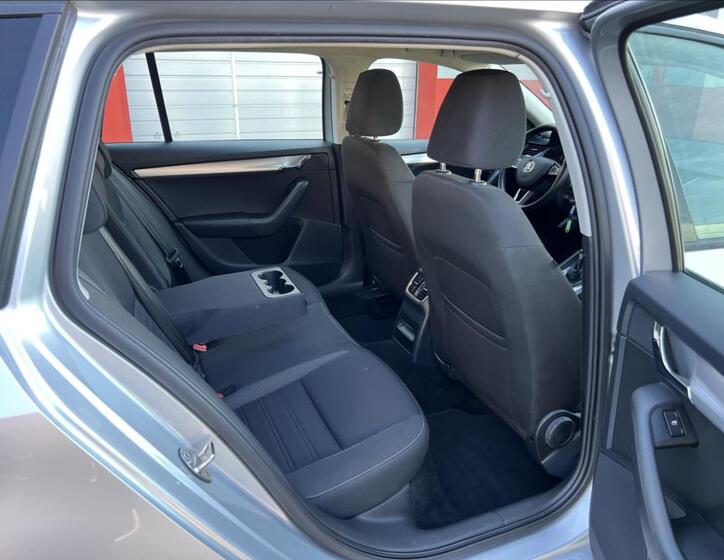 Škoda Octavia 18