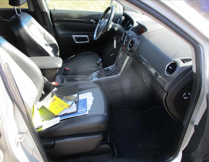 Opel Antara 13