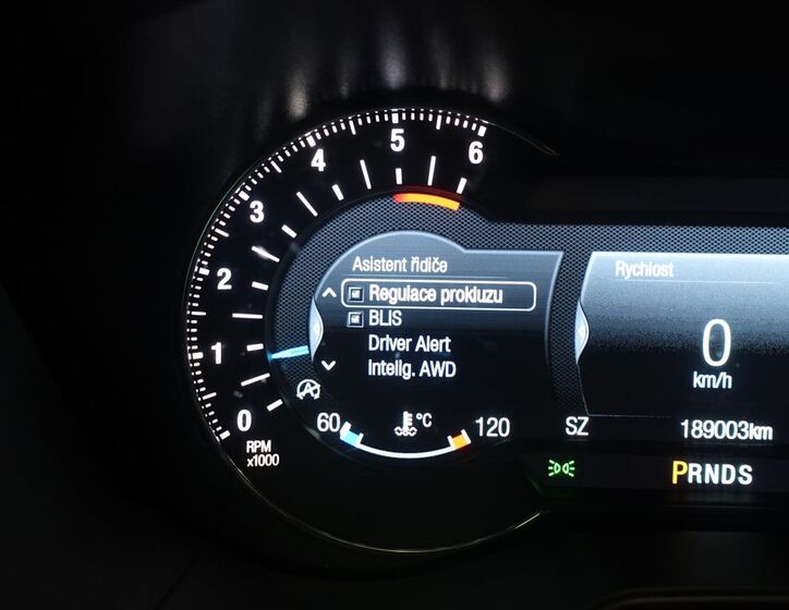 Ford Mondeo 10