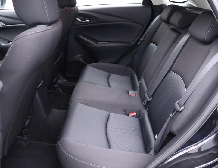 Mazda CX-3 16