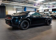 Dodge Challenger 8