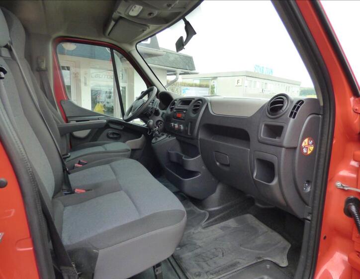 Renault Master 39