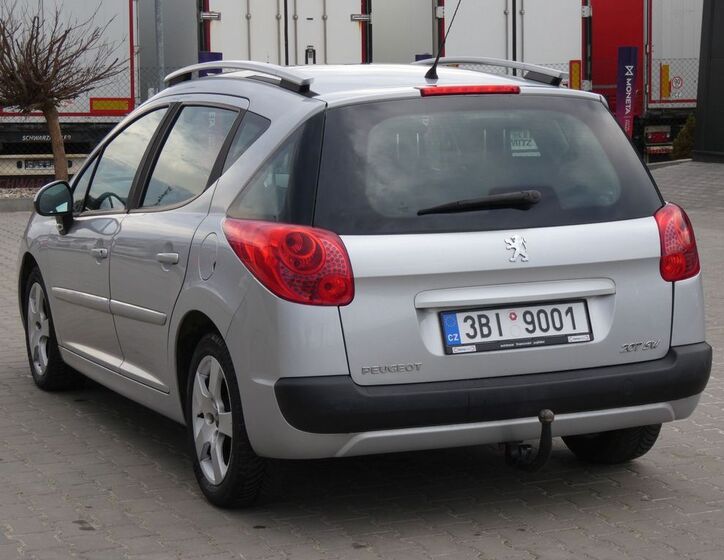 Peugeot 207 7