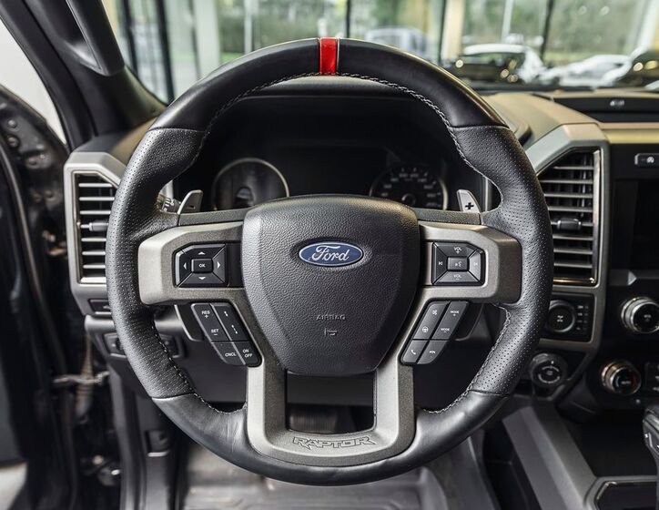 Ford F-150 6