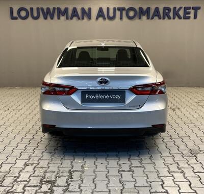 Toyota Camry 12