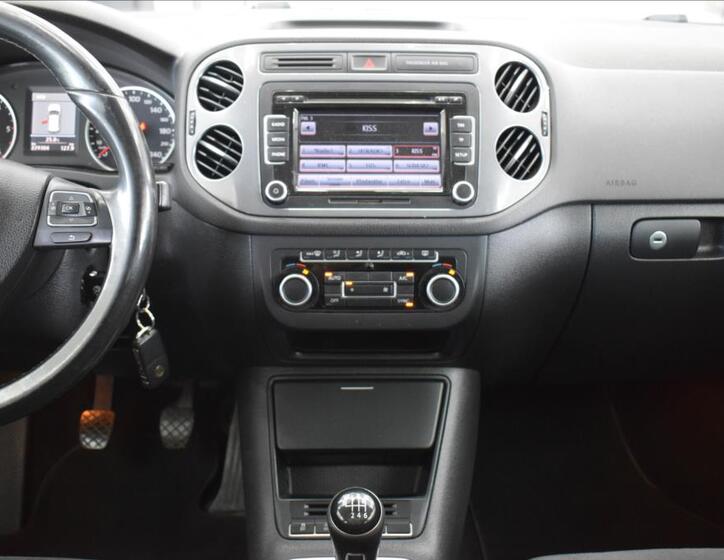 Volkswagen Tiguan 19