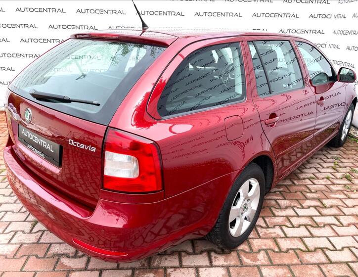 Škoda Octavia 9
