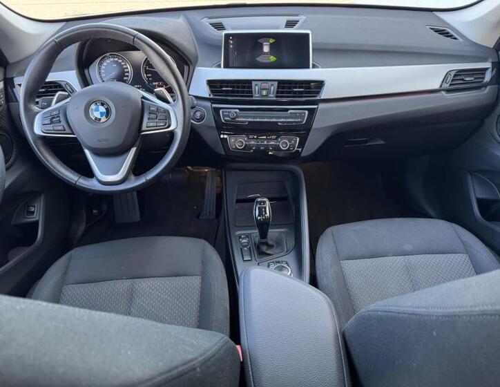 BMW X1 7