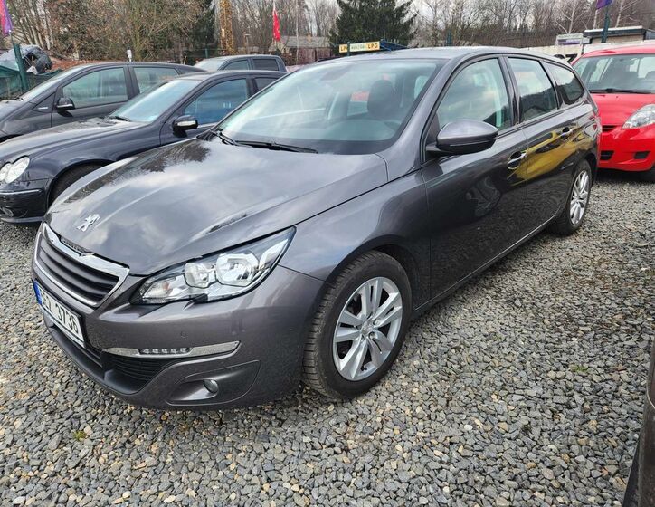 Peugeot 308 9