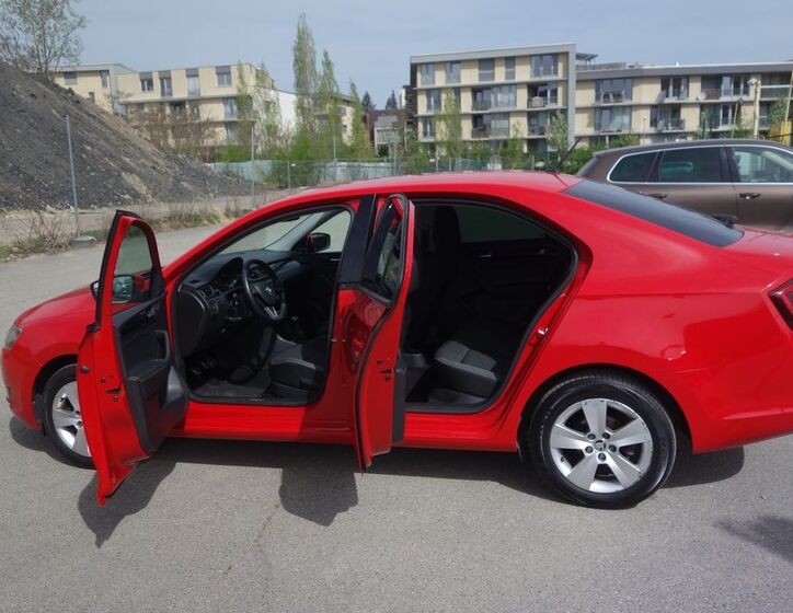 Škoda Rapid 12