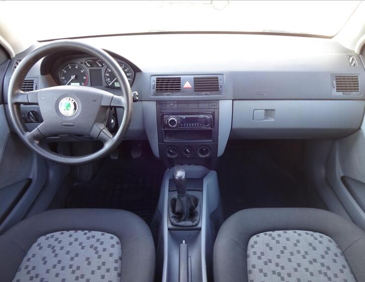 Škoda Fabia 40