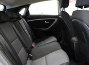 Hyundai i30 13