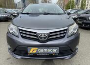 Toyota Avensis 2
