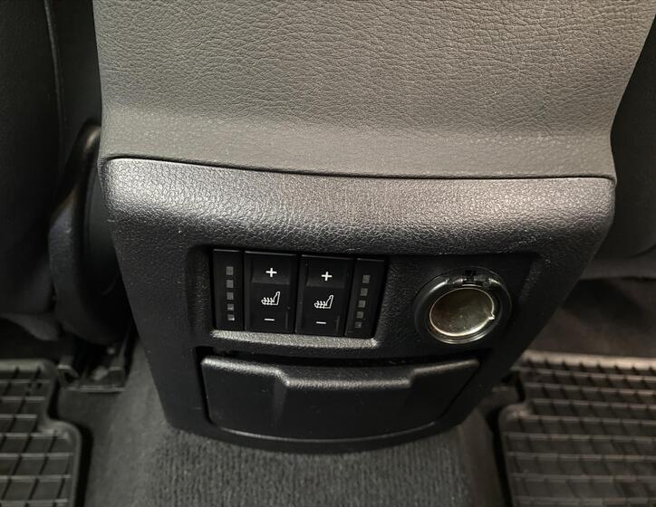 Ford Mondeo 18