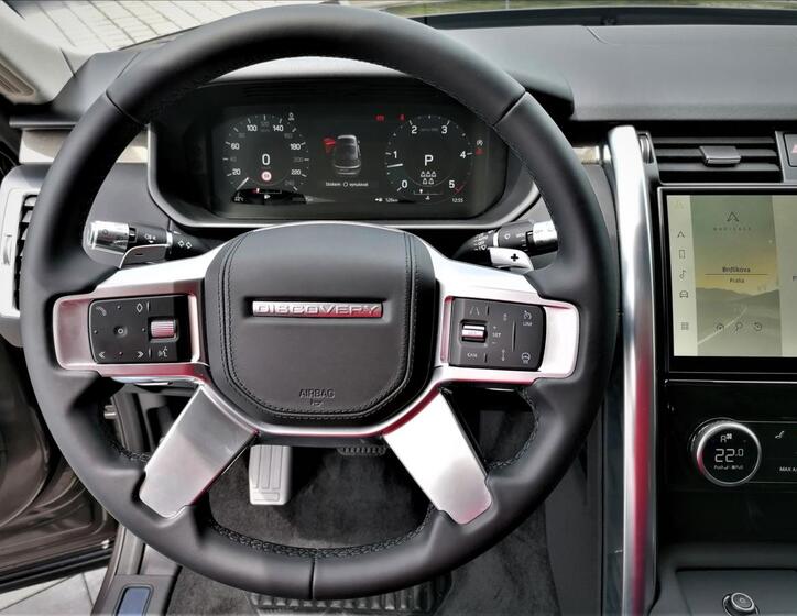 Land Rover Discovery 10