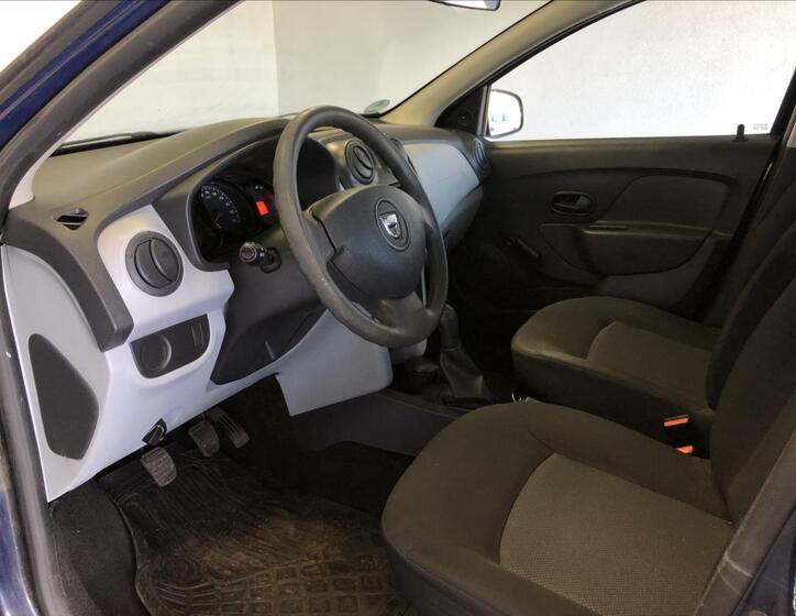 Dacia Sandero 9