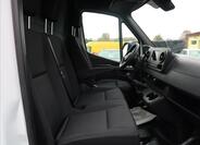 Mercedes-Benz Sprinter 13