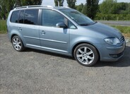 Volkswagen Touran 5