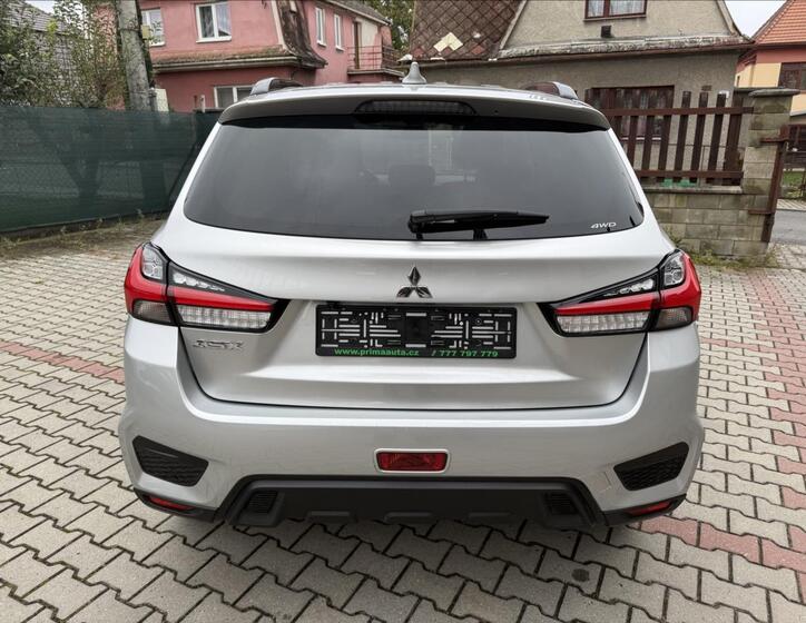 Mitsubishi ASX 6