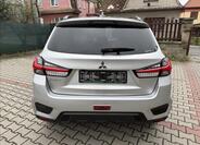 Mitsubishi ASX 6