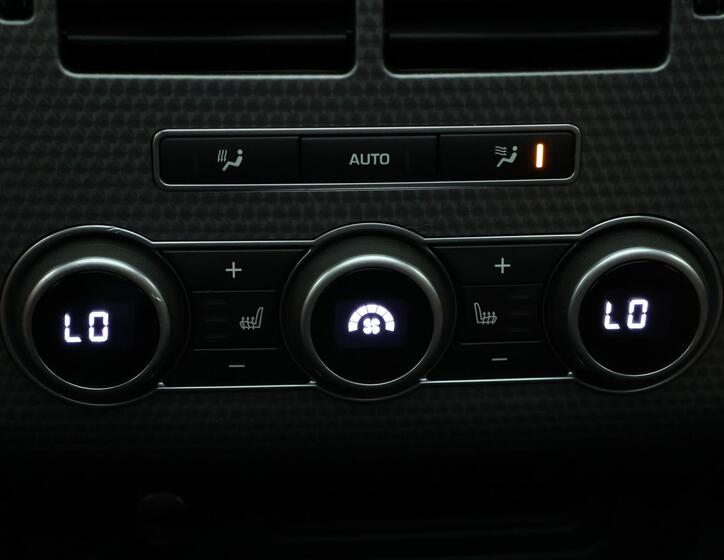 Land Rover Range Rover 36