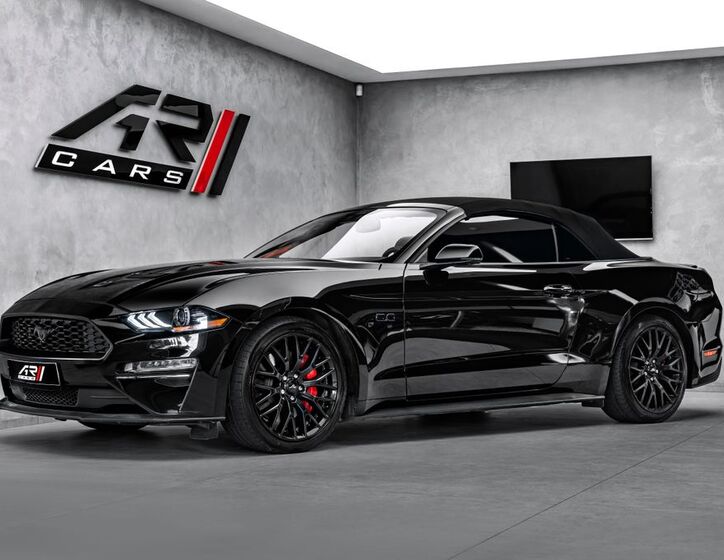 Ford Mustang 2