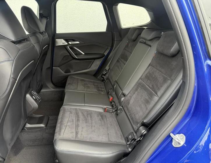 BMW X1 7
