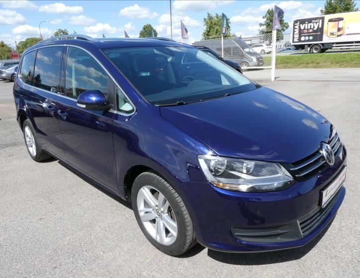 Volkswagen Sharan 1