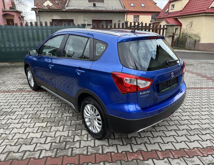 Suzuki SX4 S-Cross 7