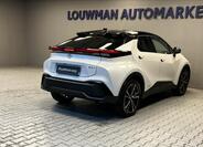 Toyota C-HR 2