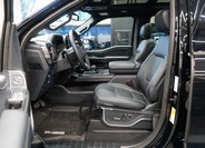 Ford F-150 17