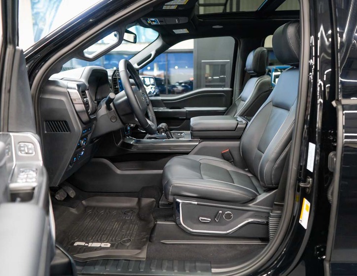 Ford F-150 17